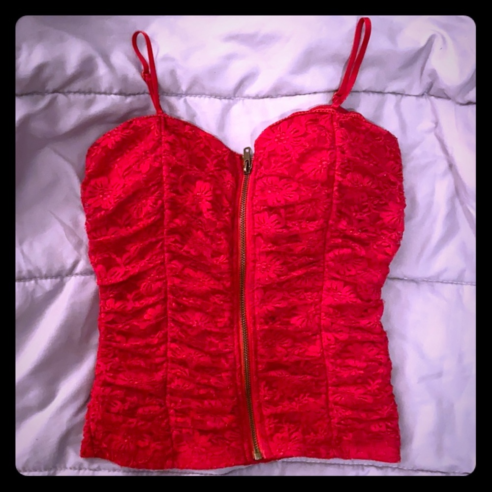 Lace Red zip up fitted tank